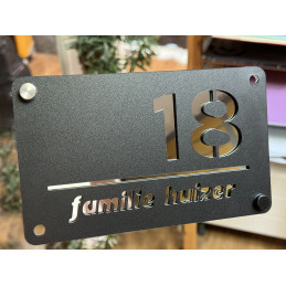 Luxury house number sign (4.5 mm thickness, with metal spacers)
